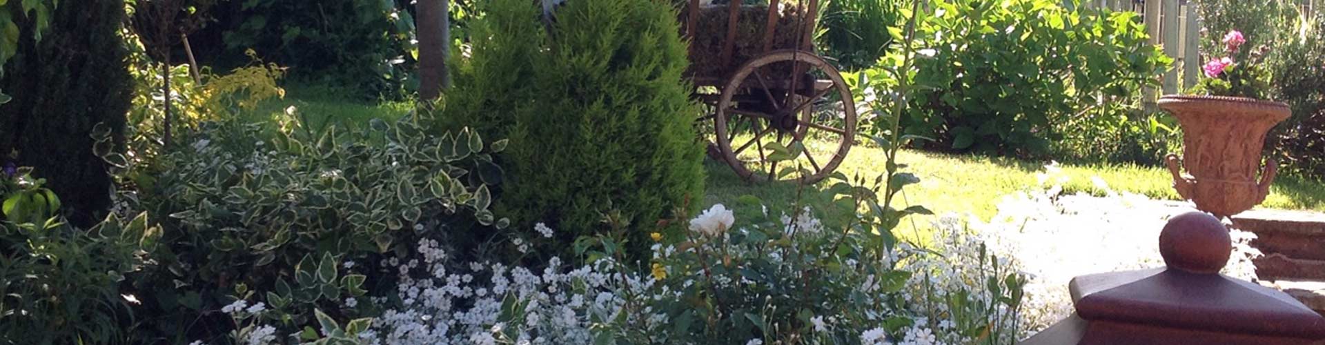 Garden by The Barn and The Stable